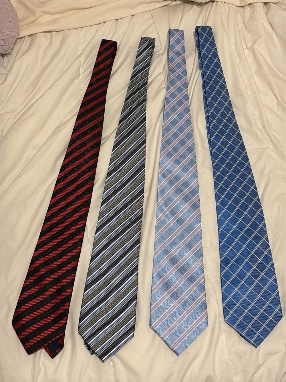 4 luxury ties from the Zegna brand